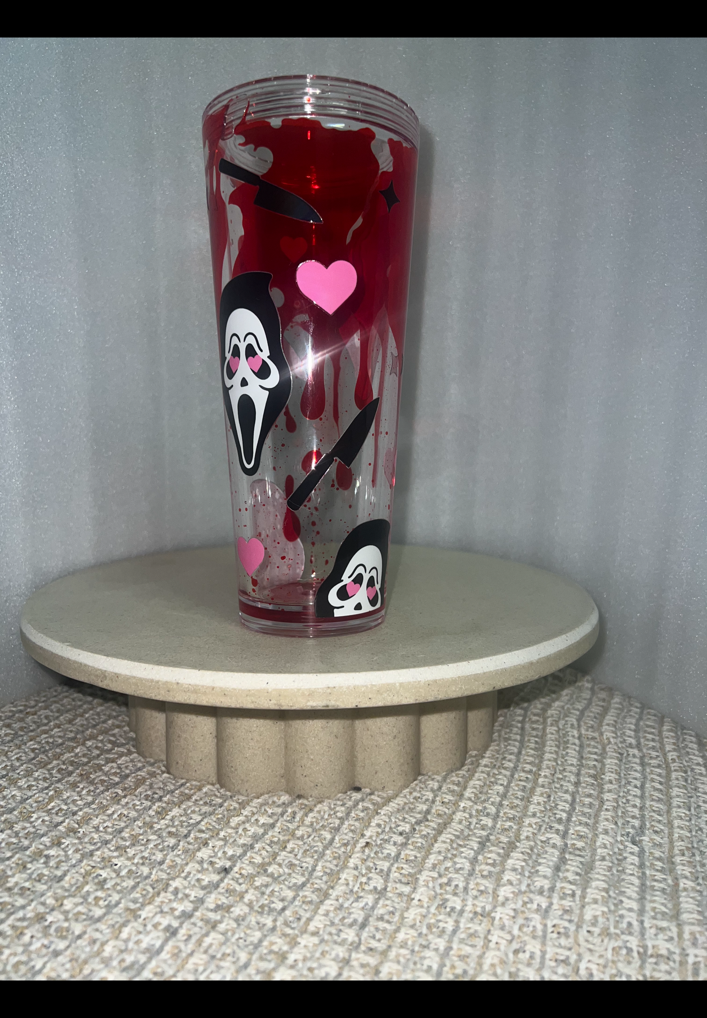 Scream large blood drip cup