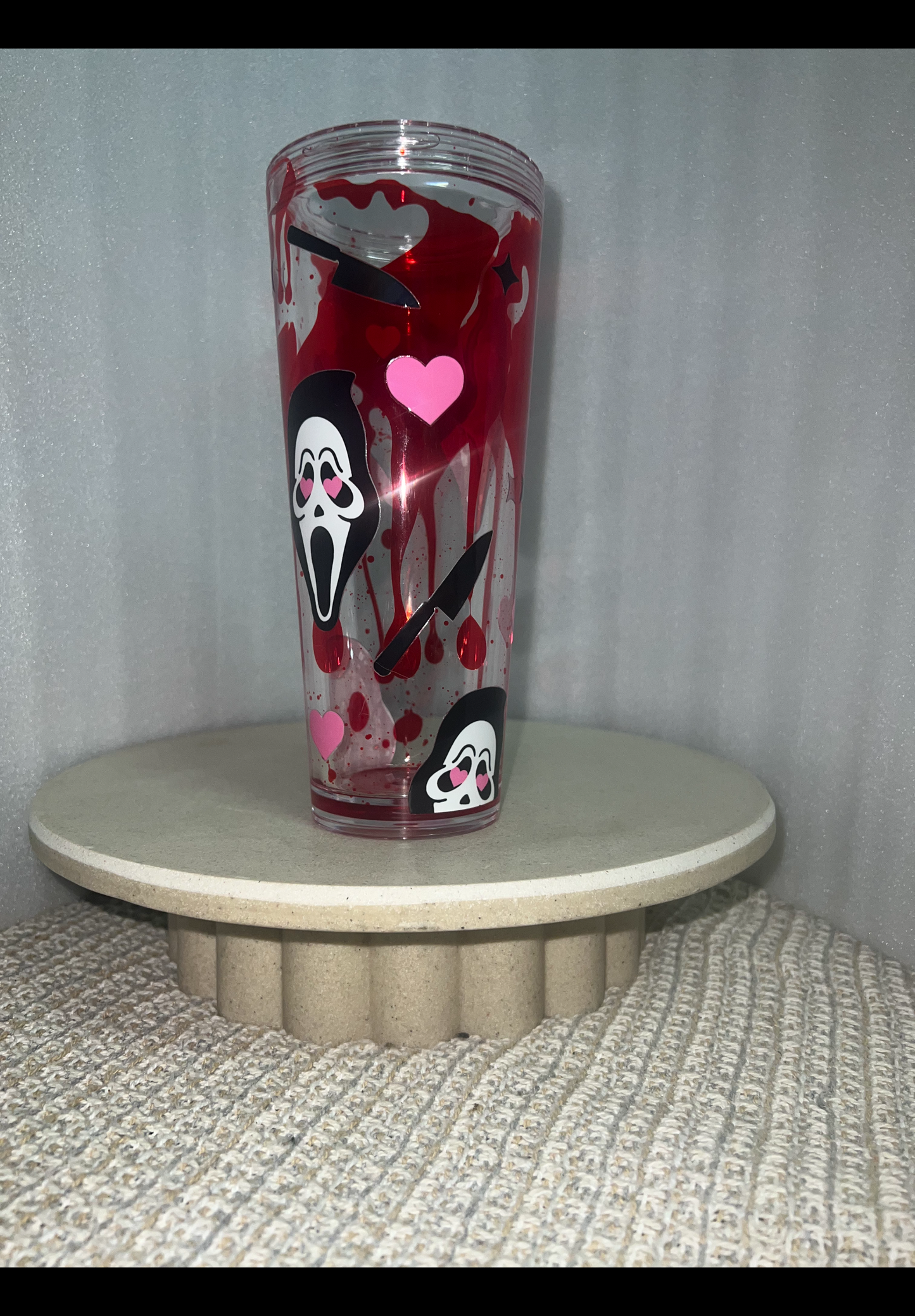 Scream large blood drip cup