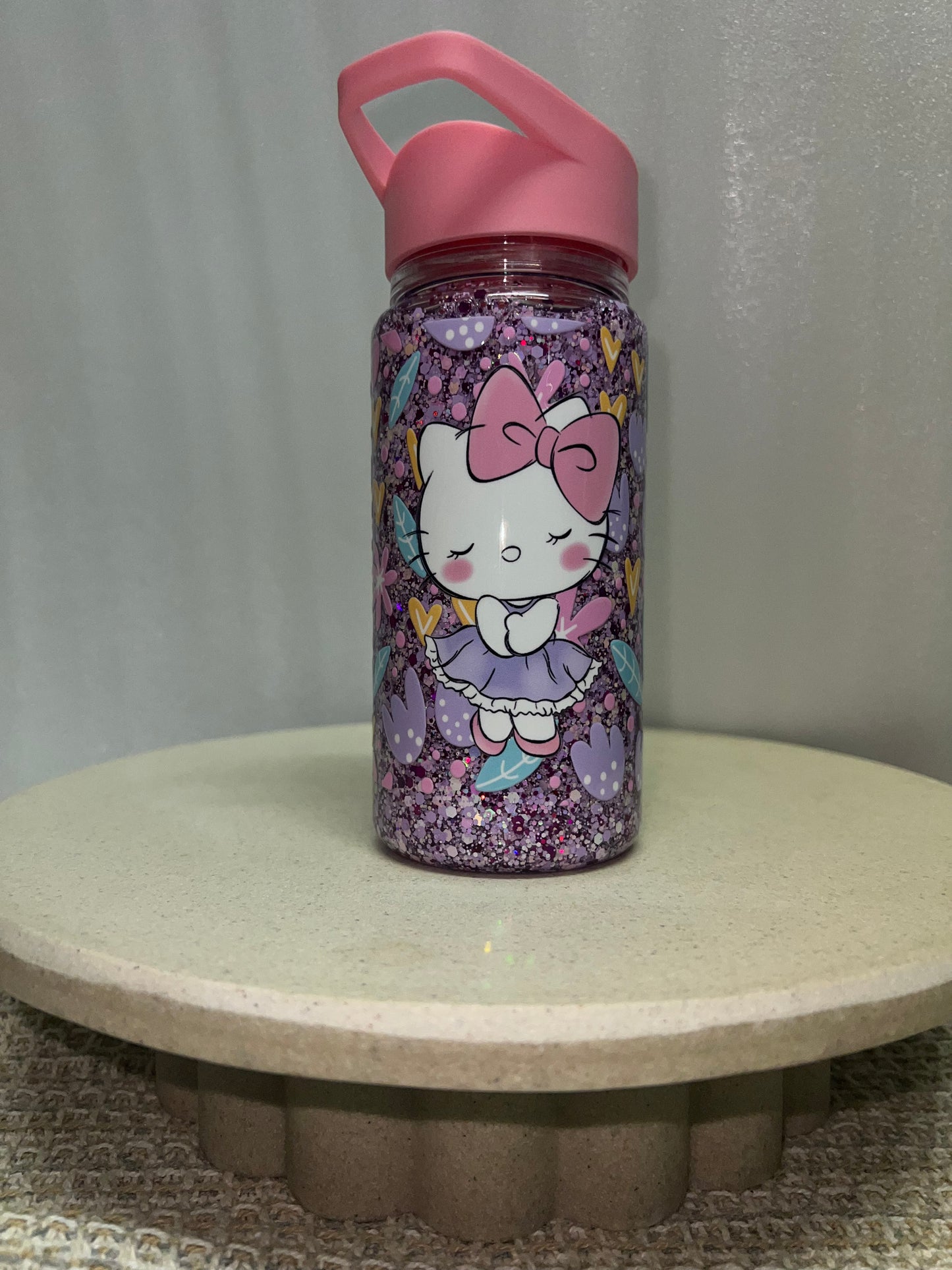 Hello kitty snow globe drink bottle