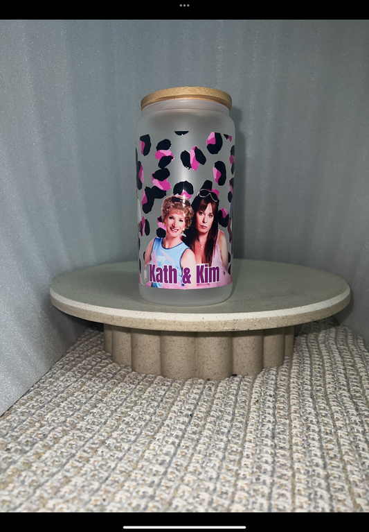 Kath and kim frosted glass